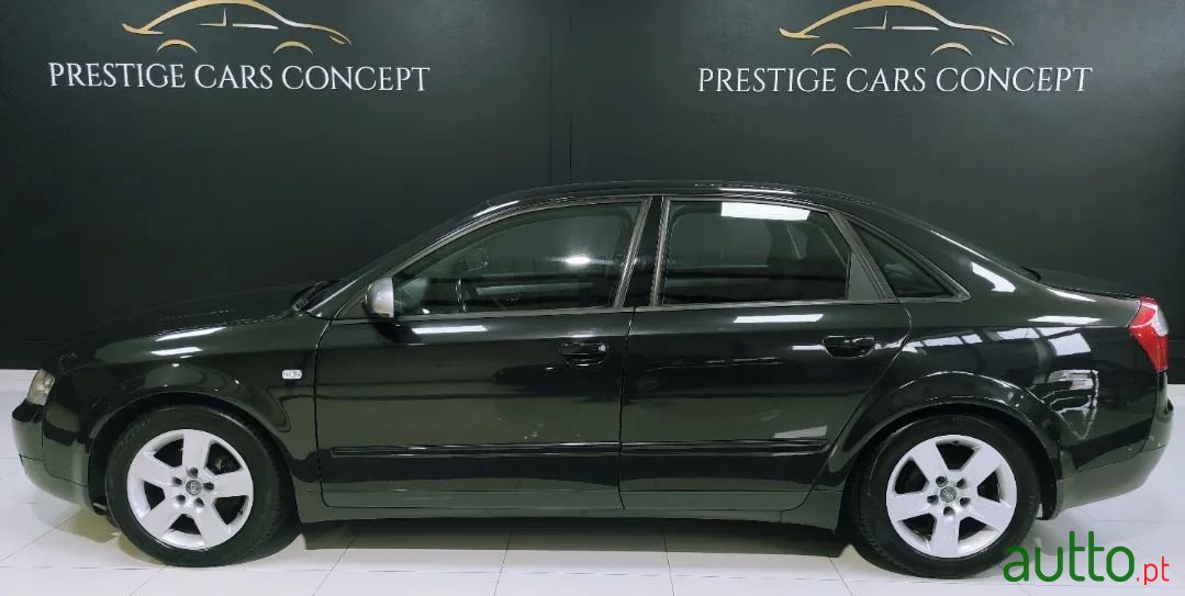 2001' Audi A4 photo #3