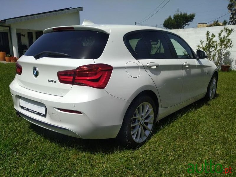 2016' BMW 118 photo #6