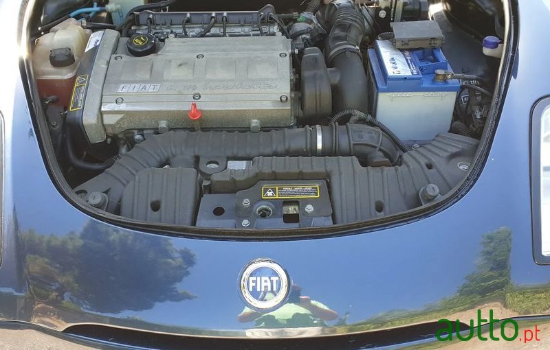 2002' Fiat Barchetta 1.8 16V Naxos photo #3