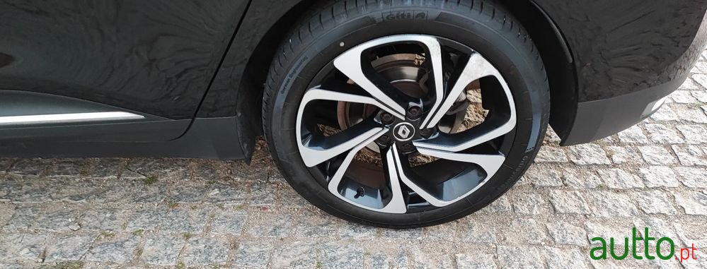 2017' Renault Grand Scenic photo #5