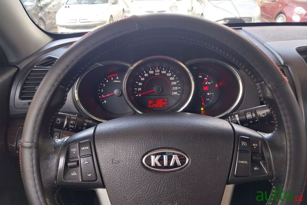 2010' Kia Sorento 2.2 Crdi Tx Aut. photo #5