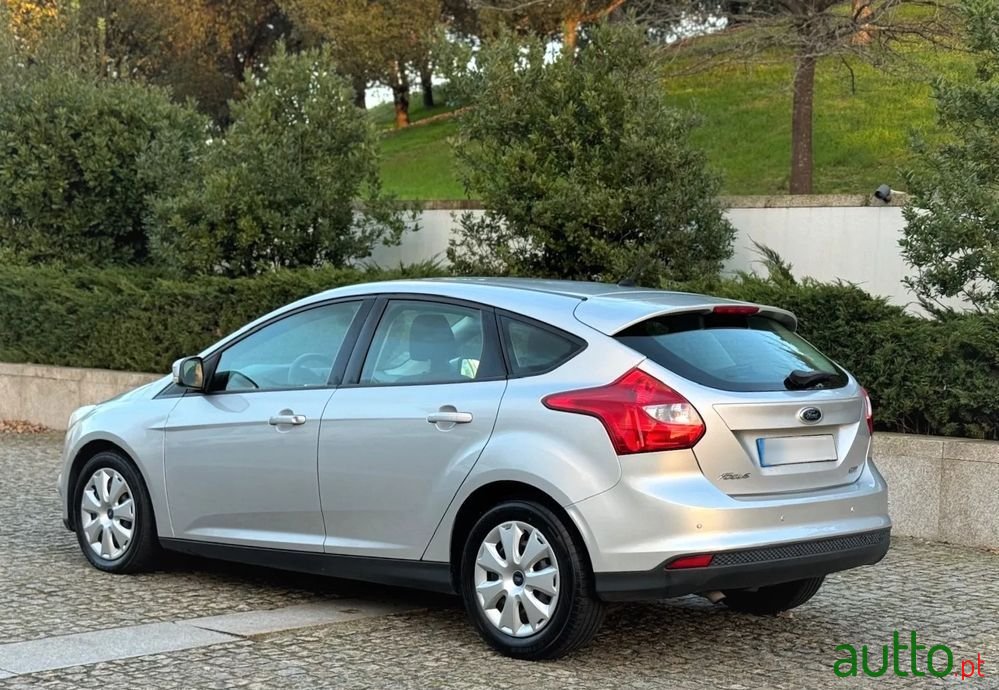 2013' Ford Focus photo #6