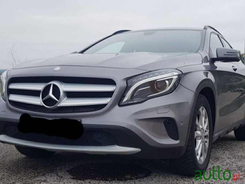 2014' Mercedes-Benz Gla-180 photo #1