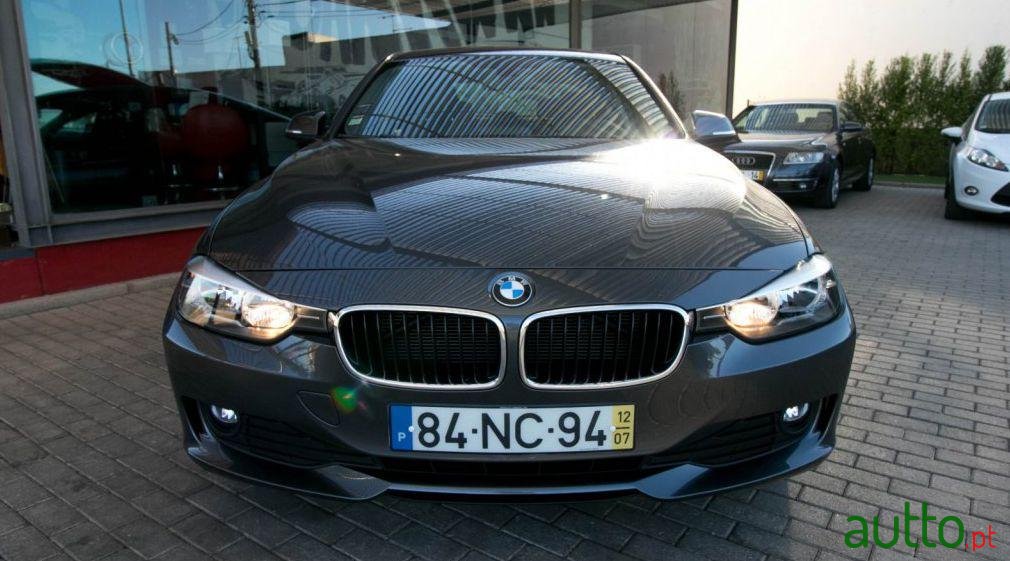 2012' BMW 316 d photo #1