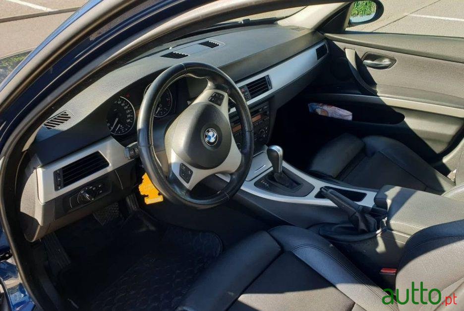 2006' BMW 320 D Auto photo #1