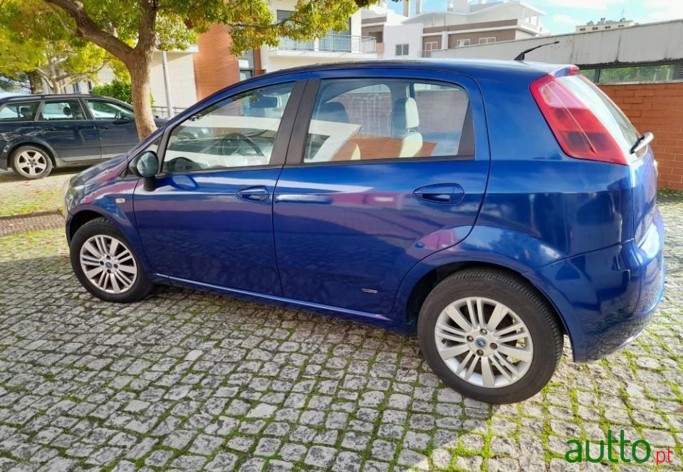 2006' Fiat Grande Punto photo #3