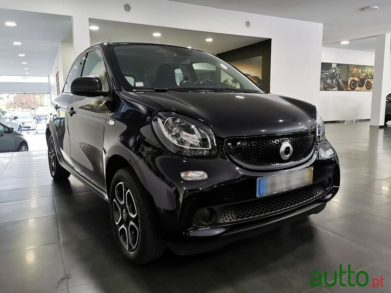 2019' Smart Forfour photo #5