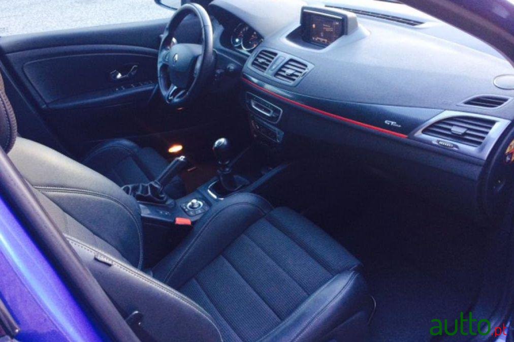 2012' Renault 1.5 dCi GT Line SS photo #3