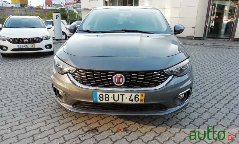 2018' Fiat Tipo photo #5