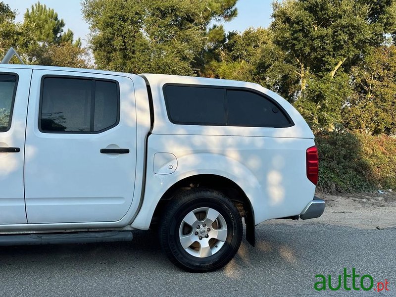 2013' Nissan Navara photo #3