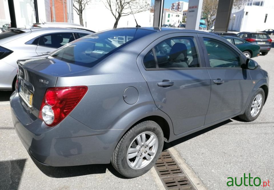 2013' Chevrolet Aveo photo #4