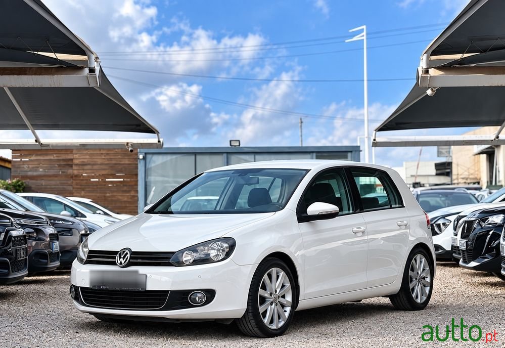 2012' Volkswagen Golf 1.4 Tsi Highline photo #2
