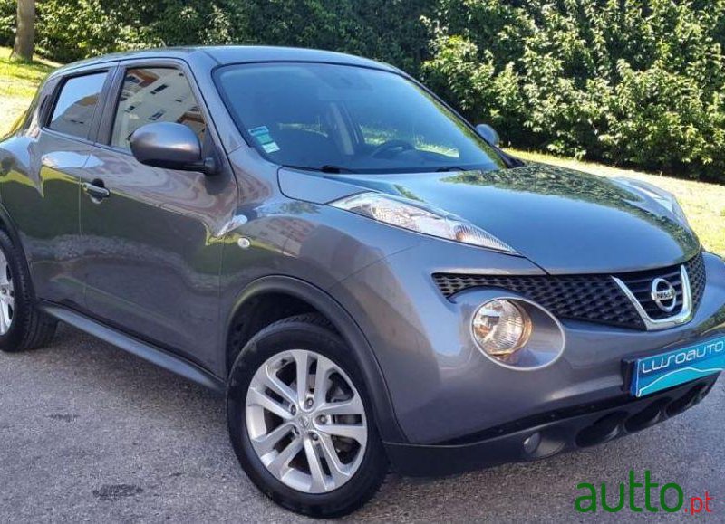 2013' Nissan Juke photo #1