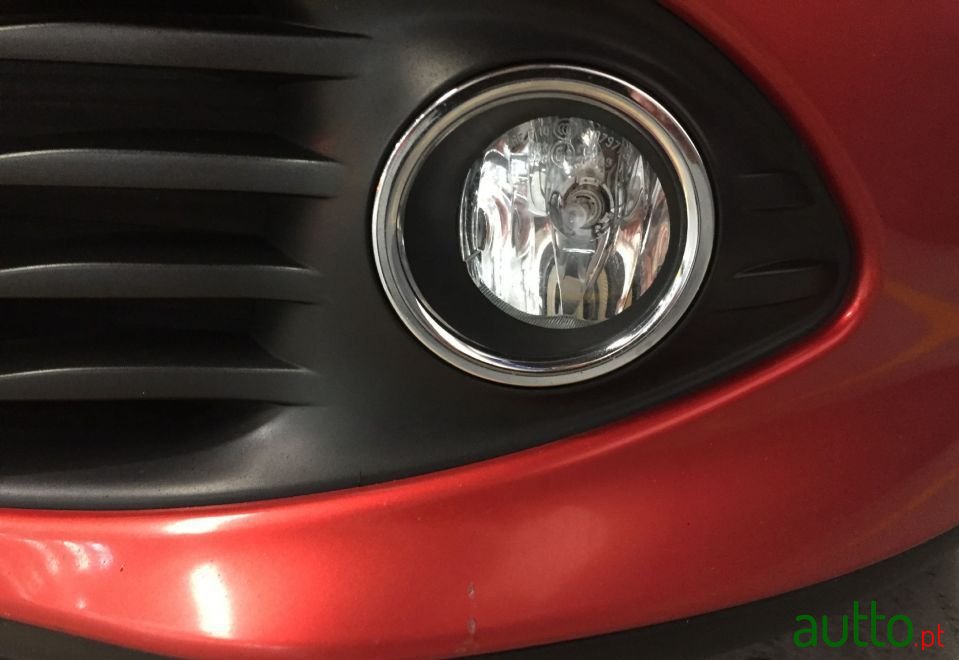 2014' Renault Clio Sport Tourer photo #6