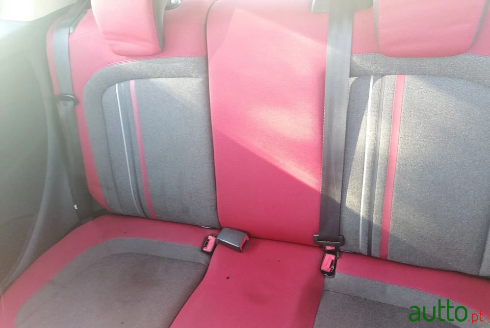 2013' Fiat Punto Evo photo #6