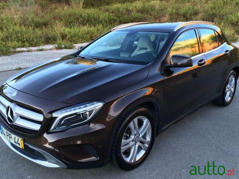 2015' Mercedes-Benz Gla-250 250 4-Matic photo #2