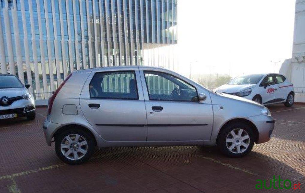 2005' Fiat Punto 70 Jtd Mu. Dynamic Dual. photo #1