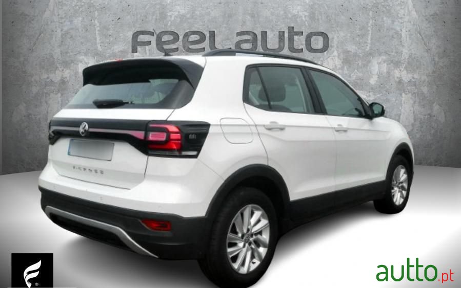 2019' Volkswagen T-Cross 1.0 Tsi Life photo #2