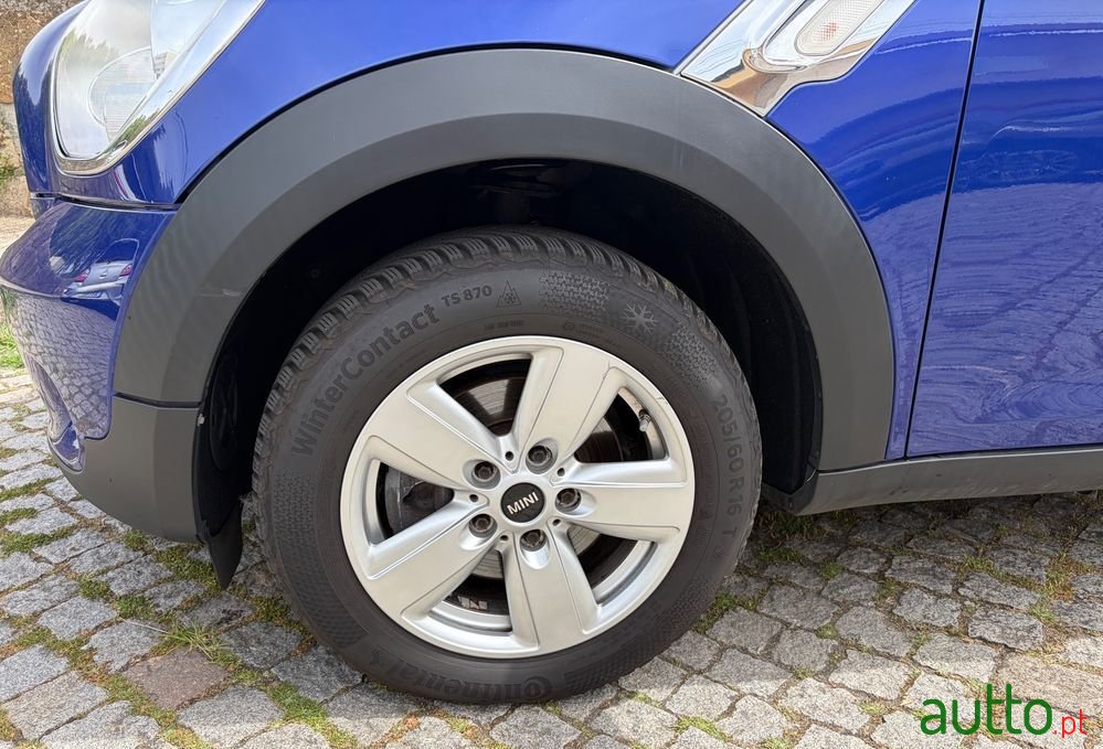 2016' MINI Cooper Countryman photo #3