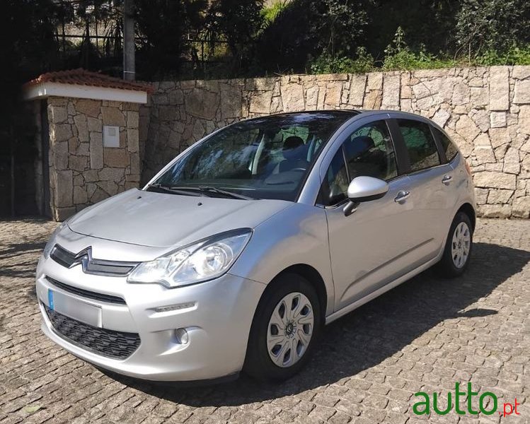2013' Citroen C3 1.0 Vti Attraction photo #1
