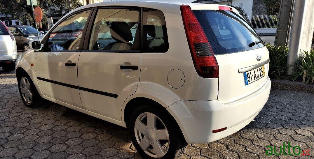 2005' Ford Fiesta 1.4 Tdci photo #2