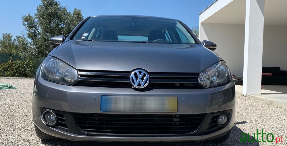 2012' Volkswagen Golf photo #3