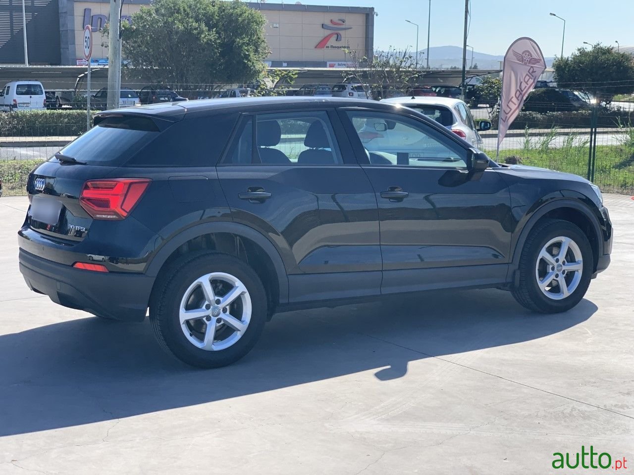 2019' Audi Q2 photo #6