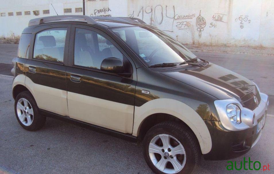 2010' Fiat Panda photo #4