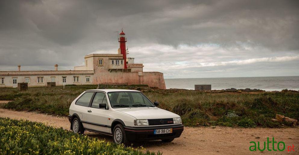 1993' Volkswagen Polo Coupé 1.3 G40 photo #3