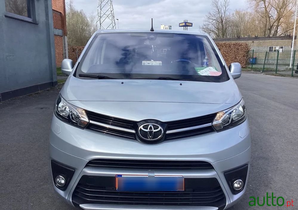 2019' Toyota ProAce photo #4