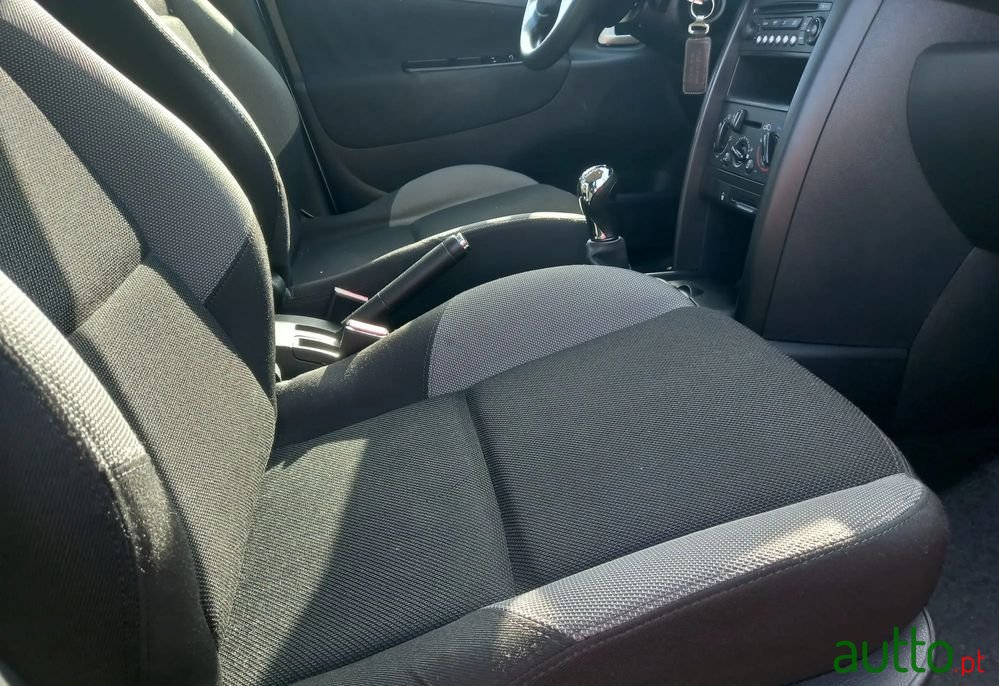 2008' Peugeot 207 photo #3