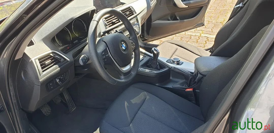 2019' BMW 116 photo #4