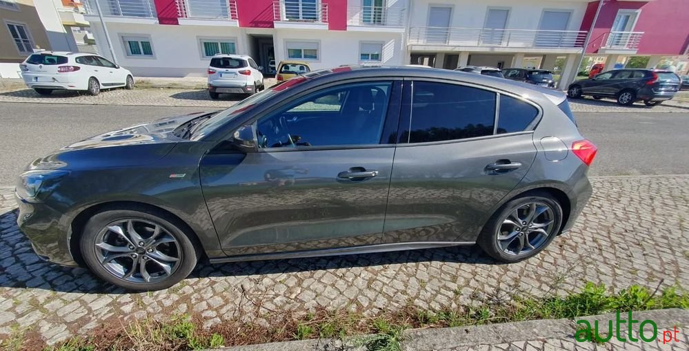 2019' Ford Focus photo #3