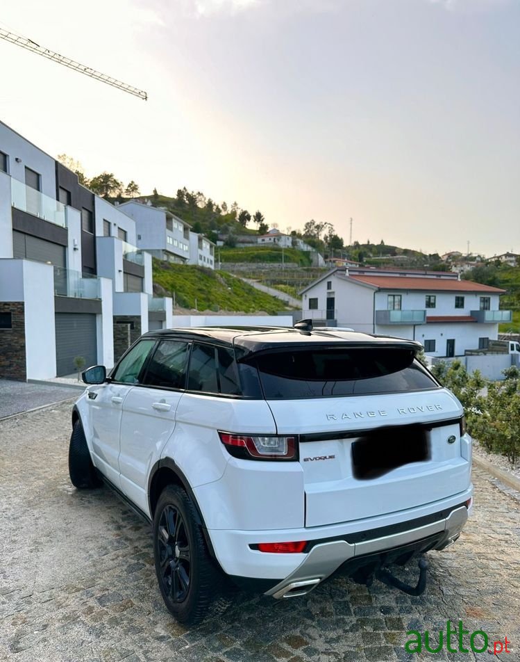 2016' Land Rover Range Rover Evoque photo #2