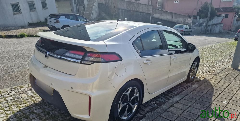 2012' Opel Ampera photo #4