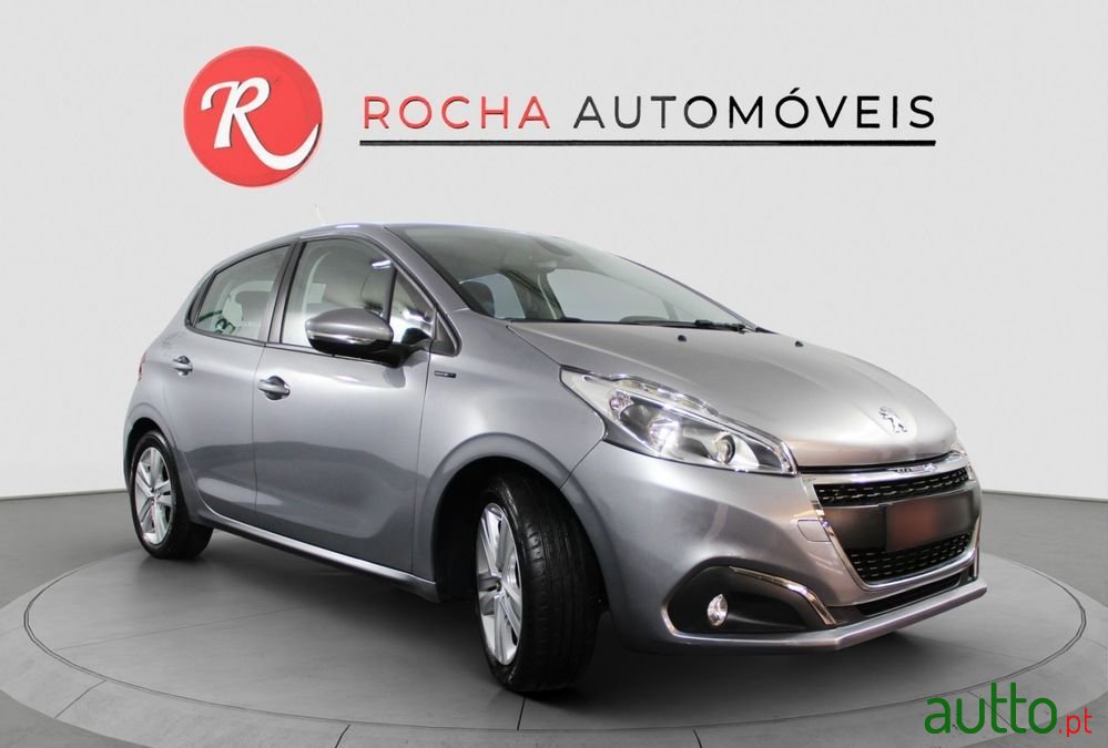 2017' Peugeot 208 photo #3