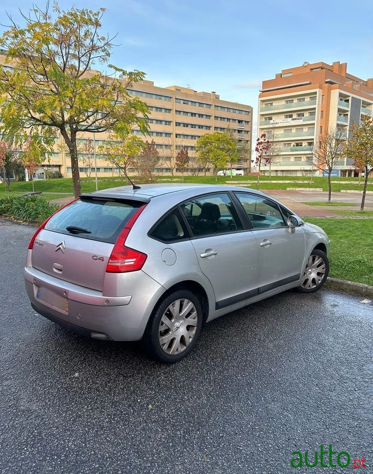 2007' Citroen C4 1.4 16V Sx photo #4