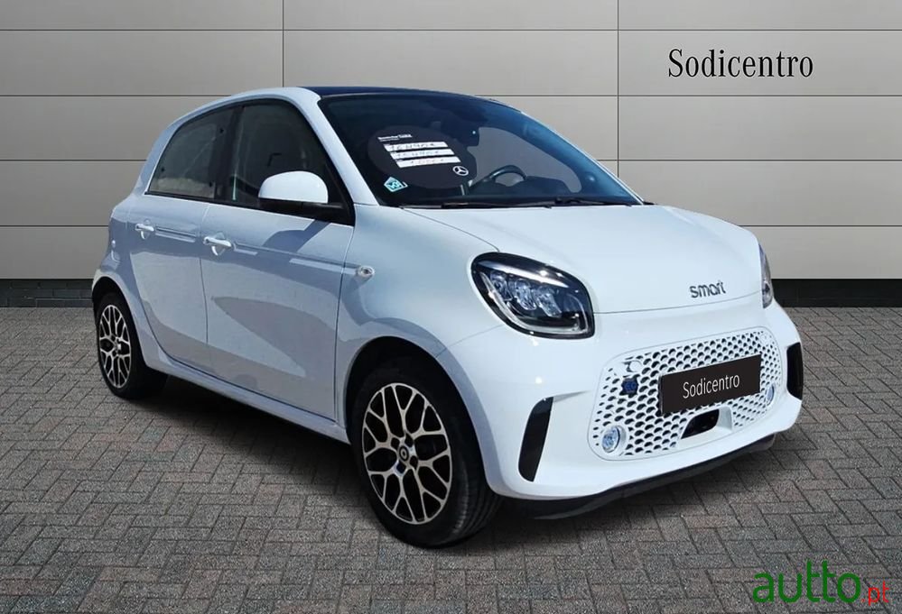 2022' Smart Forfour Passion photo #4