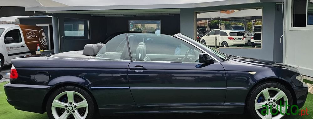 2006' BMW 320 Cd Cabrio photo #6