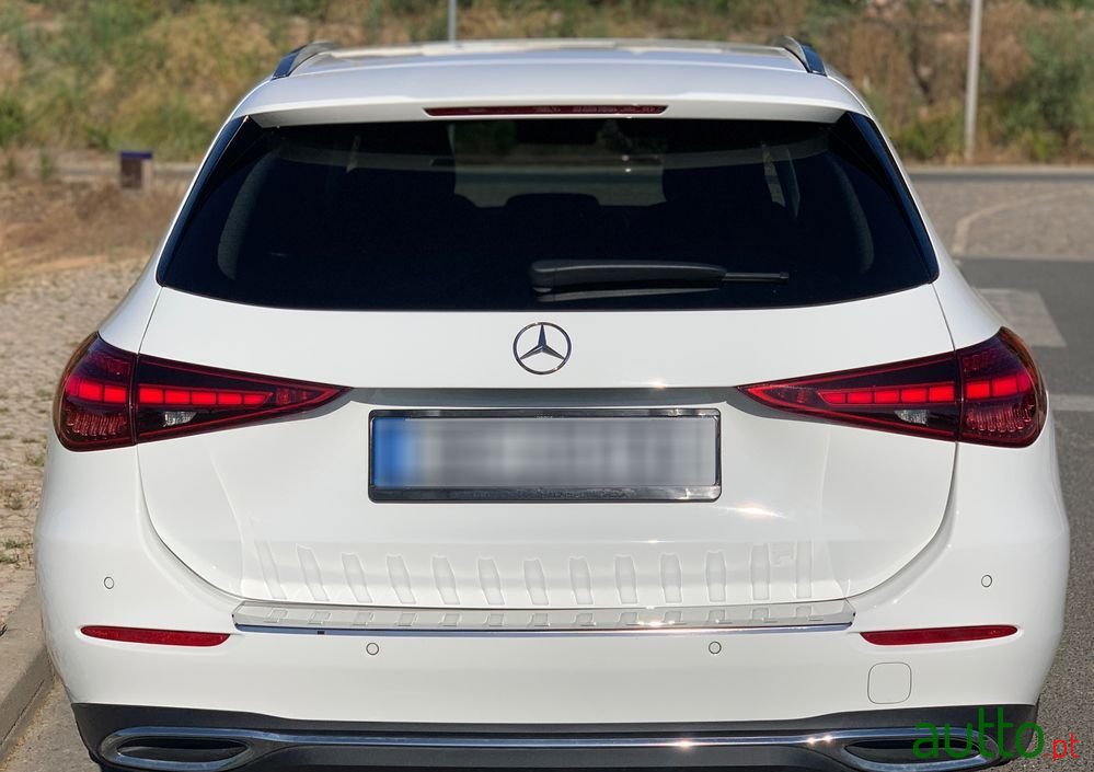2021' Mercedes-Benz C 220 photo #4