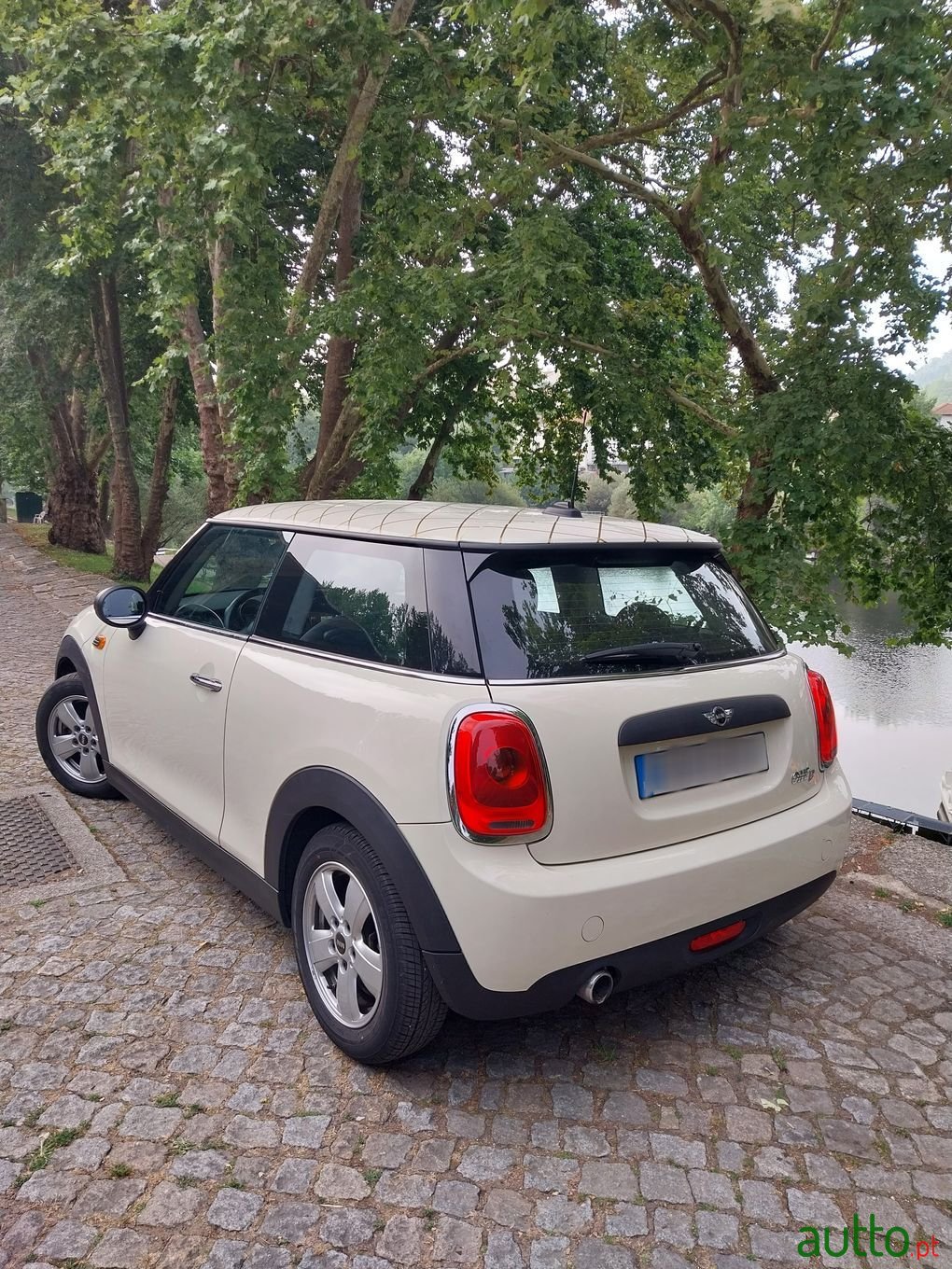 2017' MINI One photo #2