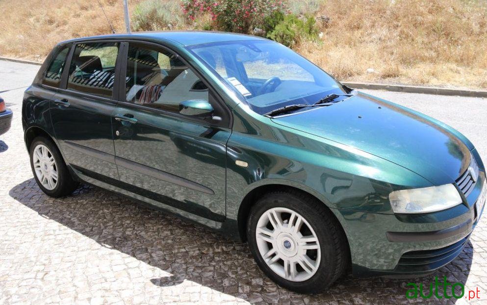 2002' Fiat Stilo photo #1