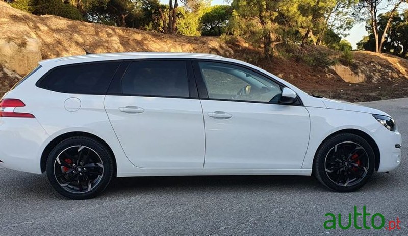 2016' Peugeot 308 Sw photo #3