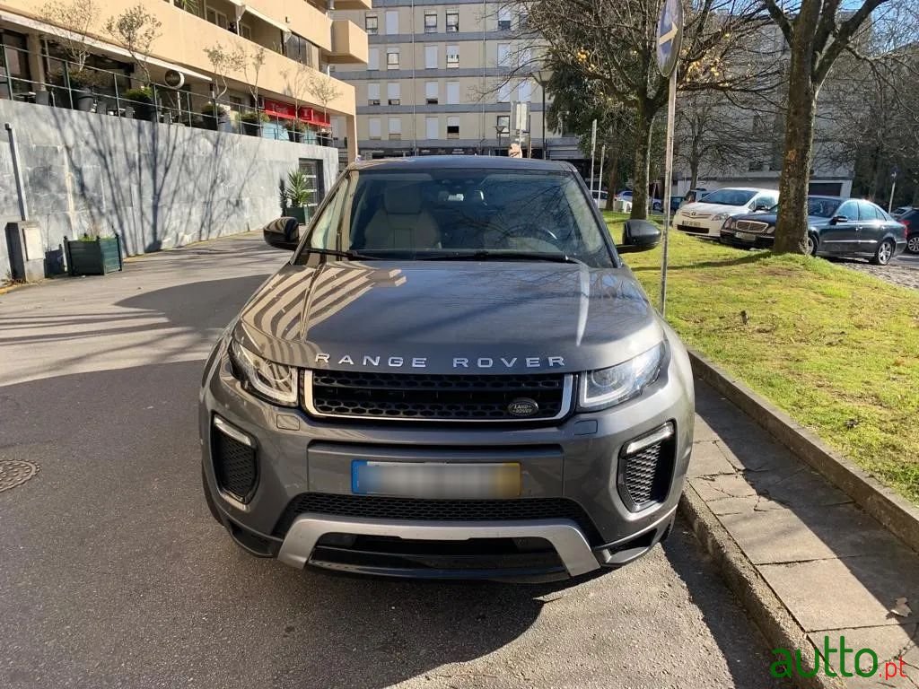 2017' Land Rover Evoque photo #1