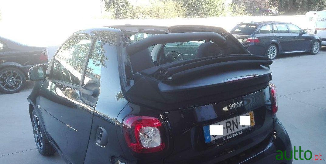 2016' Smart Fortwo photo #2