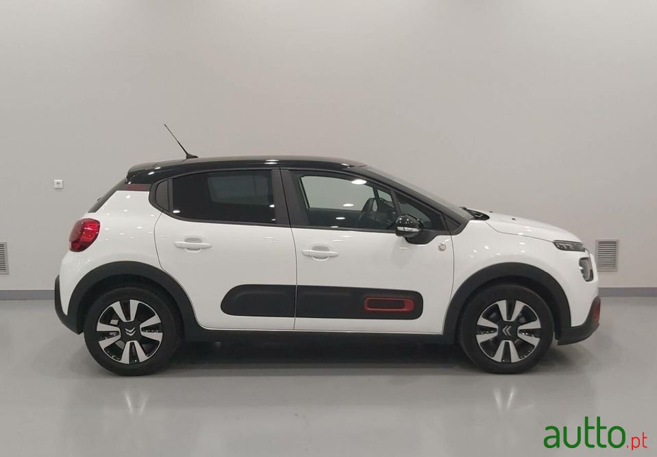2021' Citroen C3 photo #3