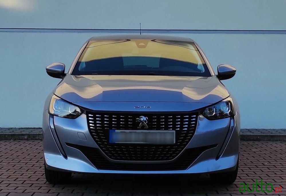 2020' Peugeot 208 photo #6