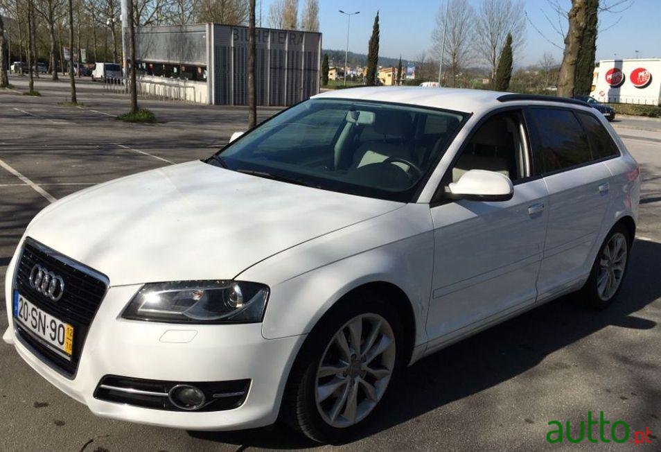 2012' Audi A3 Sportback photo #2