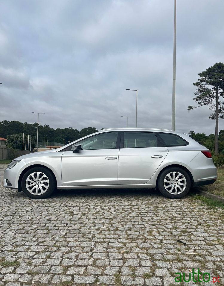 2015' SEAT Leon St photo #4