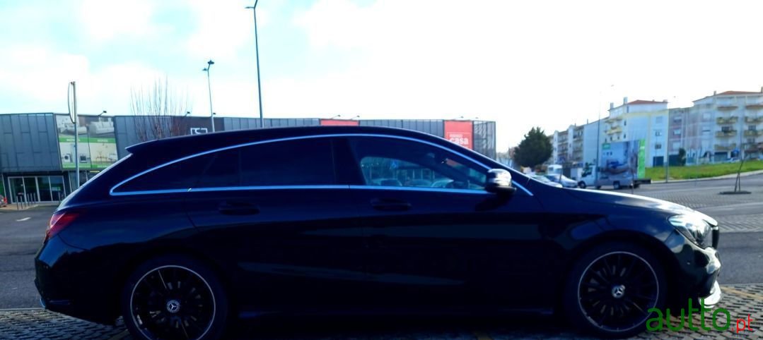 2017' Mercedes-Benz Cla-220 photo #2